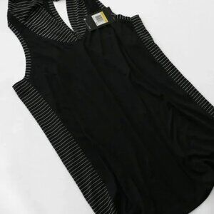 NEW with tags Nike Dri-Fit Sleeveless Shirt with Hood